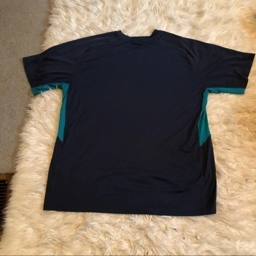 Nike Navy blue and green trim dri fit shirt sz xxl